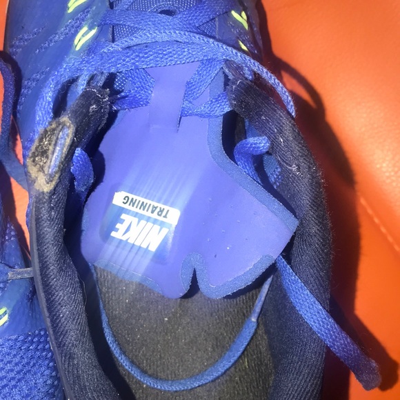 Men’s Nike training Fly Wire 9 shoes - Picture 3 of 4